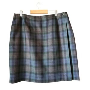 Talbots Skirt Women's 14 Plaid 100% Wool Mini True Wrap Classic Preppy Academia